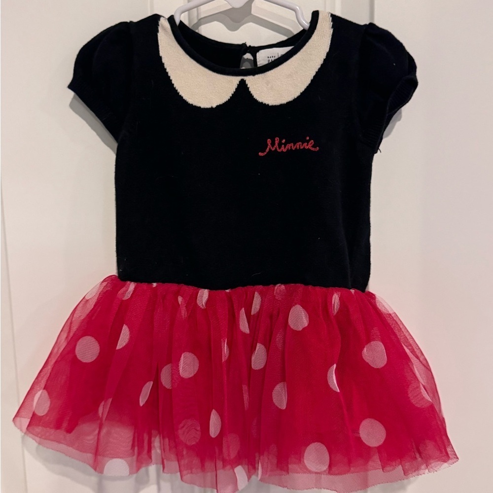 5 for $25 SALE 🎉 Disney Baby Black and Cream Outfit